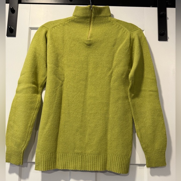 Vintage Chartreuse Green Wool Sweater With Zipper Neck Ladies Sz Small (36) - Picture 2 of 3